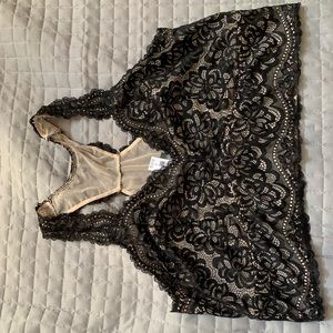 NWT BLACK BRALETTE SIZE 3